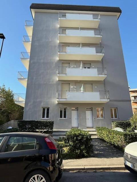 Viola Lido Adriano Exterior foto